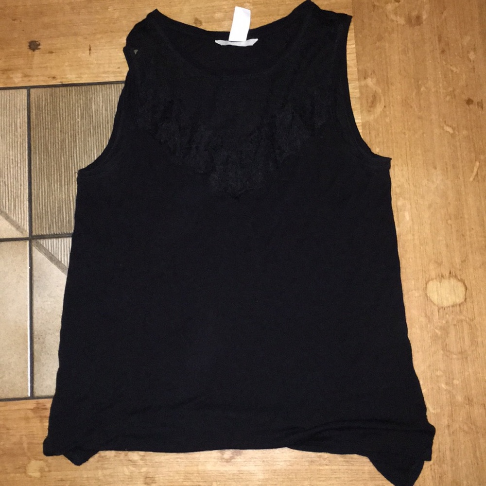 Lace neckline black tank top